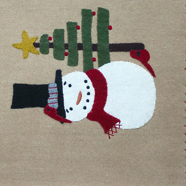 Winter Wishes Table Runner TR220010 - The Fox Decor